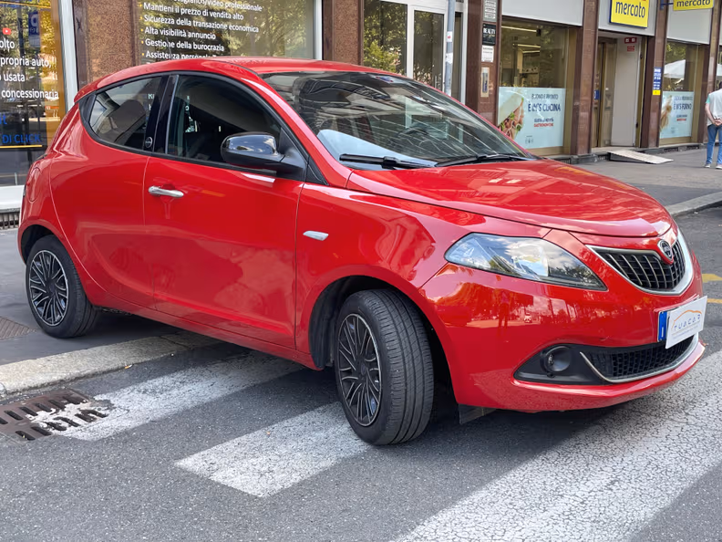 Lancia Ypsilon - 3