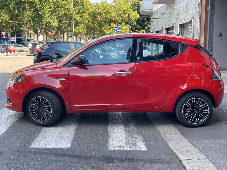 Lancia Ypsilon - 17