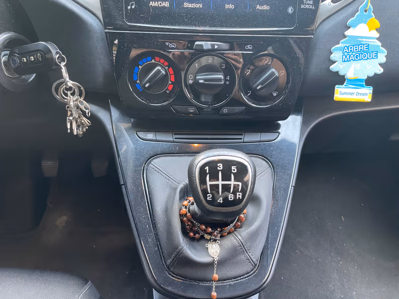 Lancia Ypsilon - 15