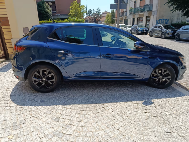 Renault Mégane - 10