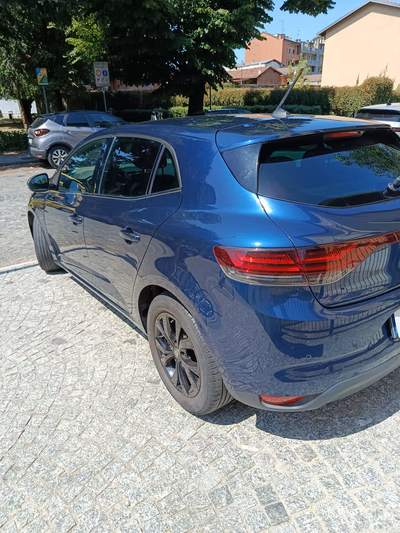 Renault Mégane - 5