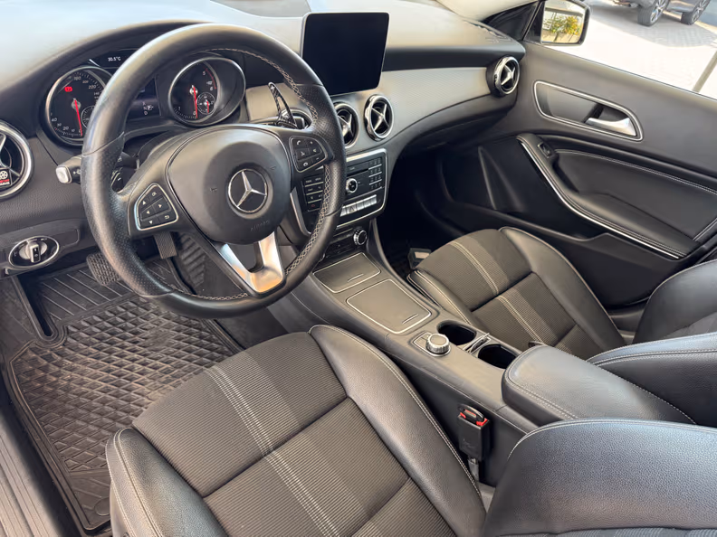 Mercedes-Benz GLA-Class - 6