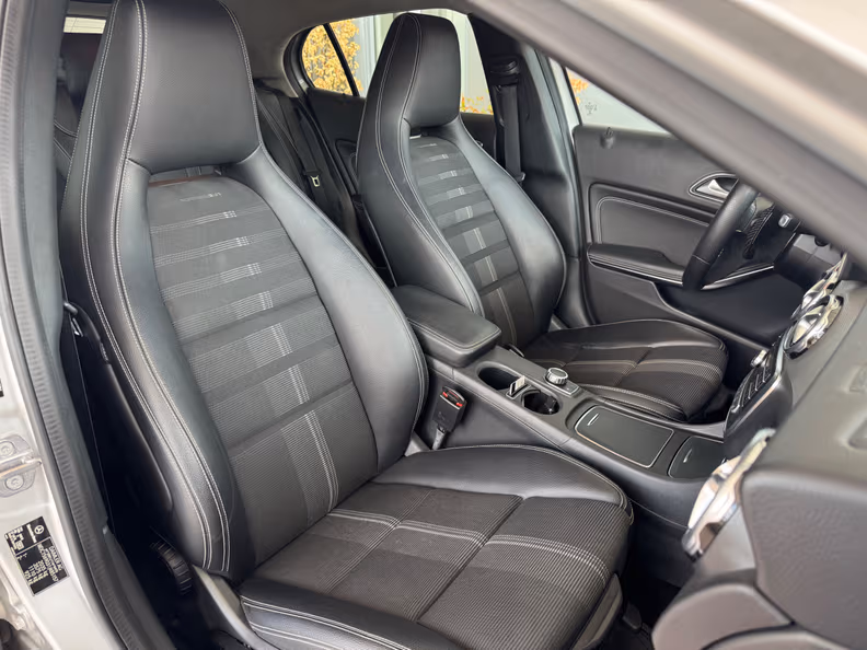 Mercedes-Benz GLA-Class - 10