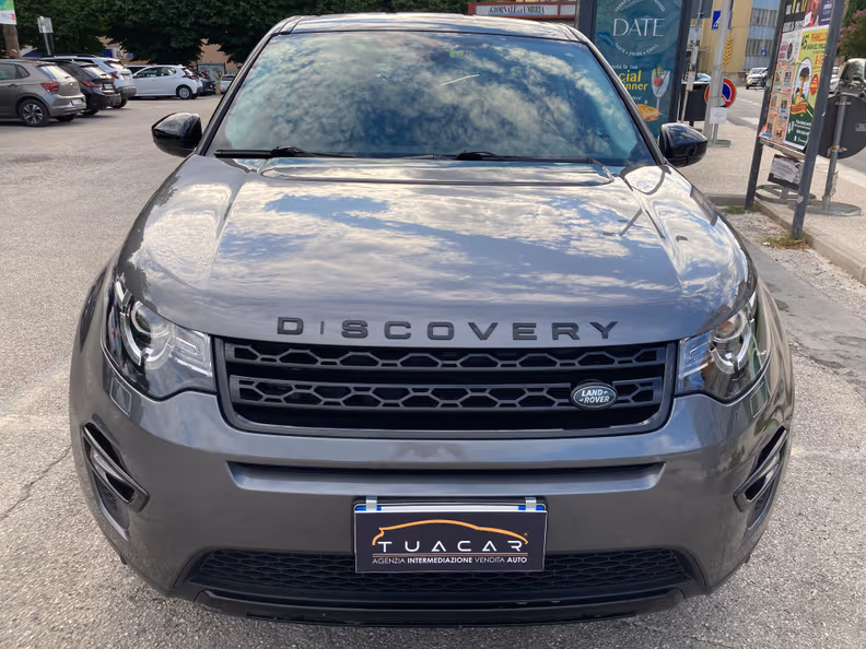 Land Rover Discovery Sport - 19