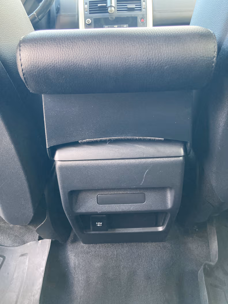 Land Rover Discovery Sport - 38