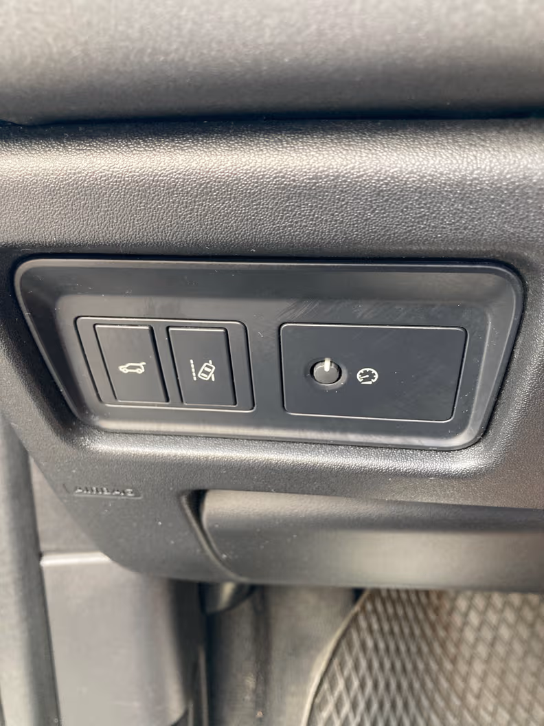 Land Rover Discovery Sport - 34