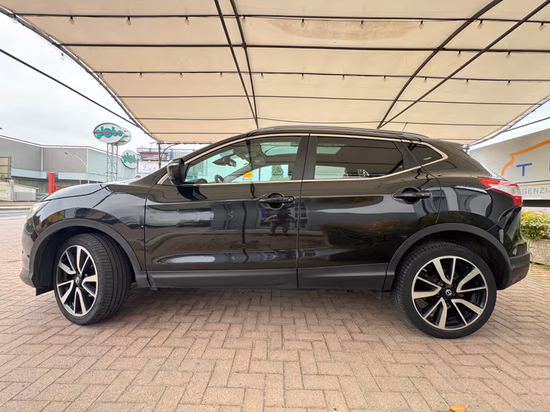 Nissan Qashqai - 15