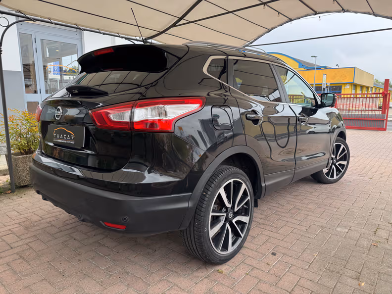 Nissan Qashqai - 4
