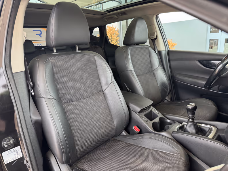 Nissan Qashqai - 10