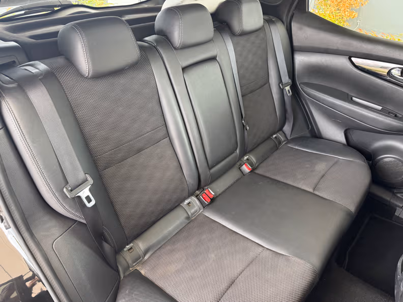 Nissan Qashqai - 11