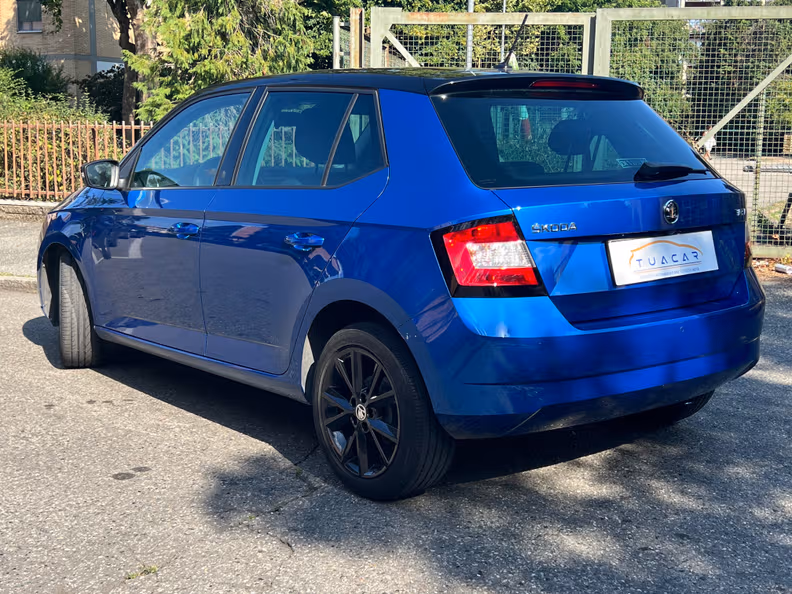 Škoda Fabia - 7