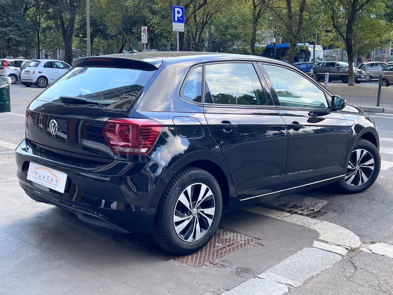 Volkswagen Polo - 4