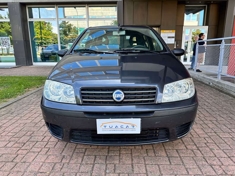 Fiat Punto - 2