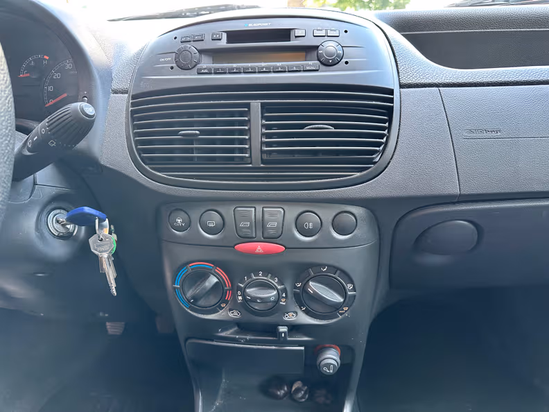 Fiat Punto - 14