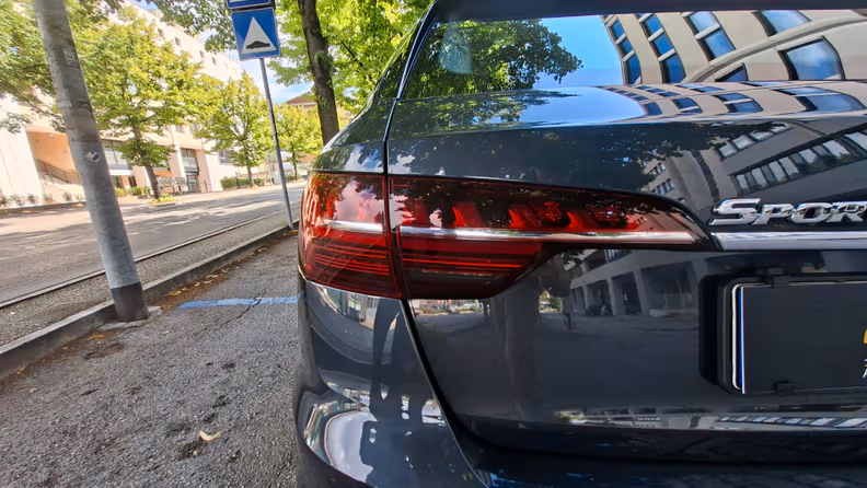 Audi A4 - 24