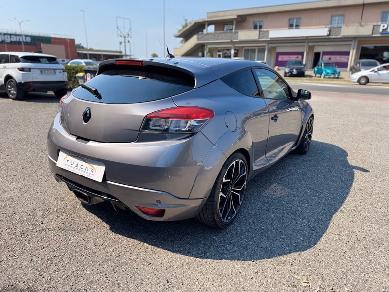 Renault Mégane - 5