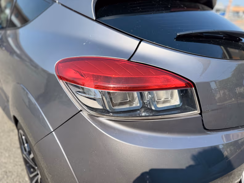 Renault Mégane - 12