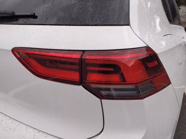 Volkswagen Golf - 18
