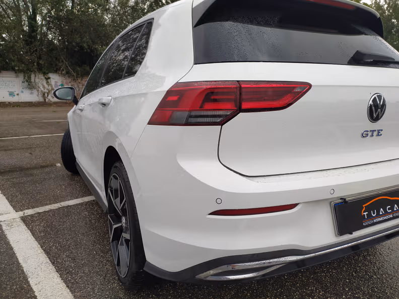 Volkswagen Golf - 19