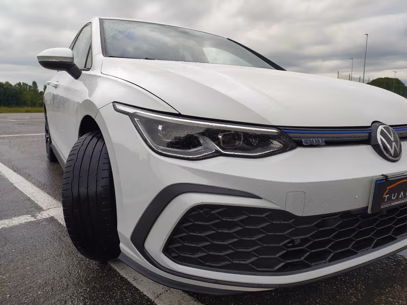 Volkswagen Golf - 17