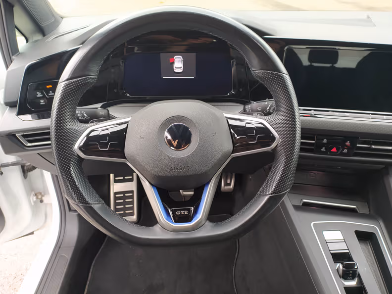 Volkswagen Golf - 56