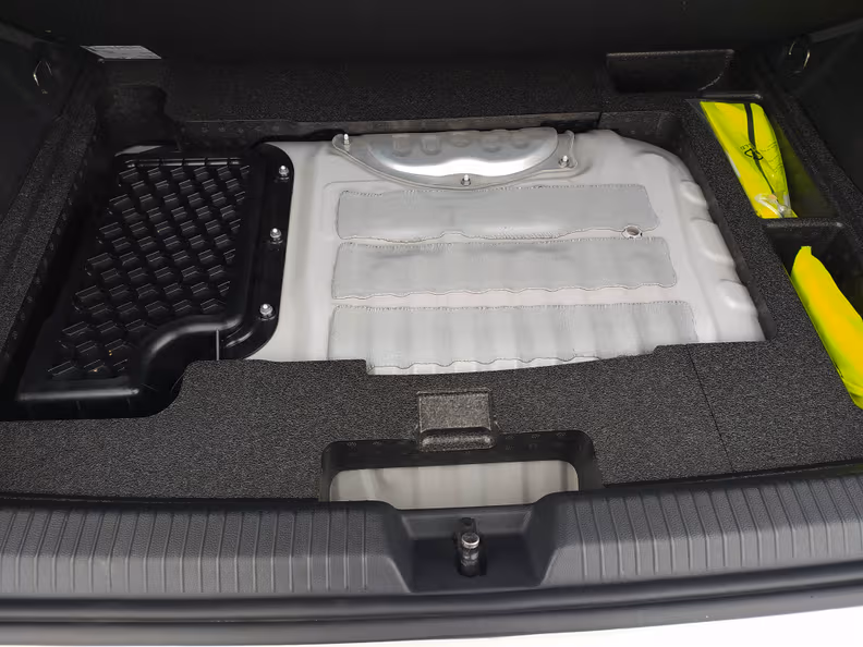 Volkswagen Golf - 52