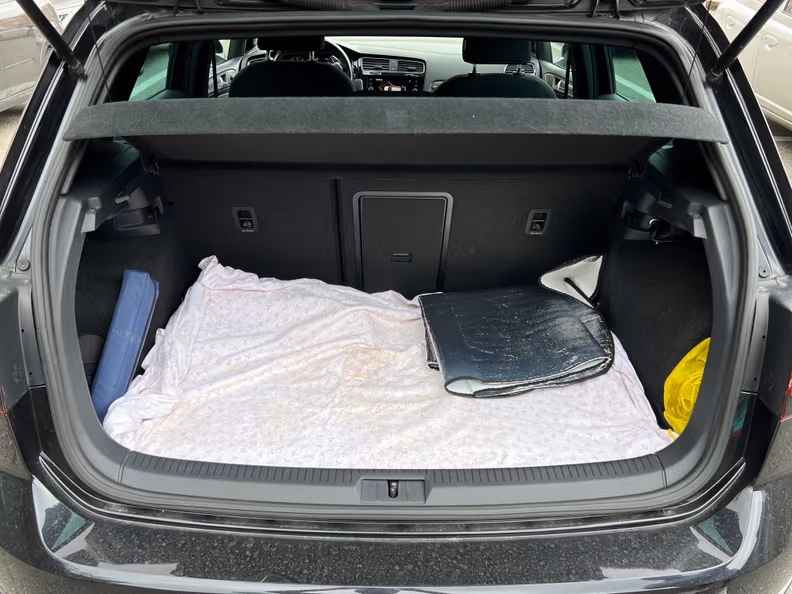 Volkswagen Golf - 34