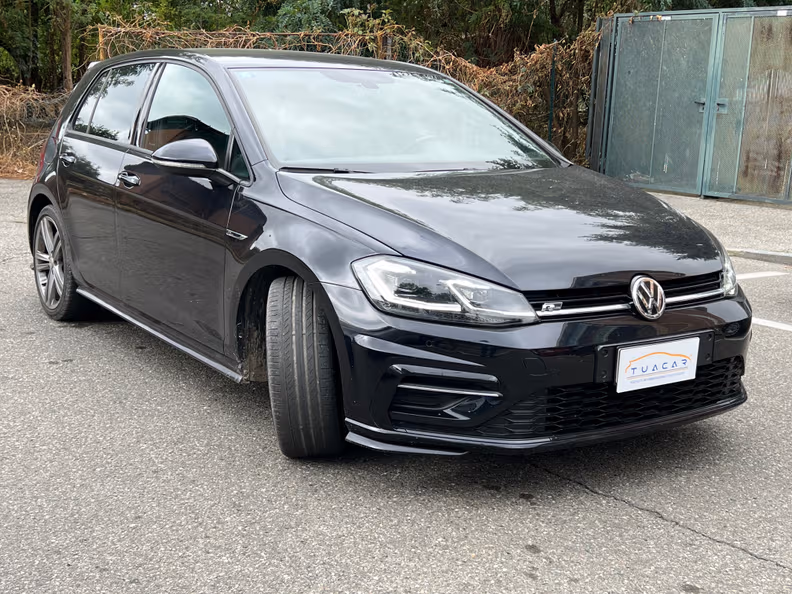Volkswagen Golf - 3