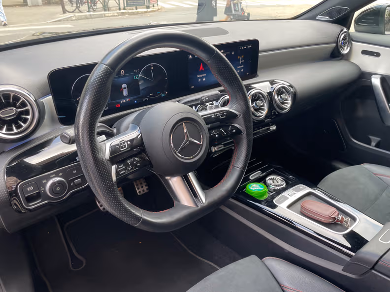 Mercedes-Benz A-Class - 12