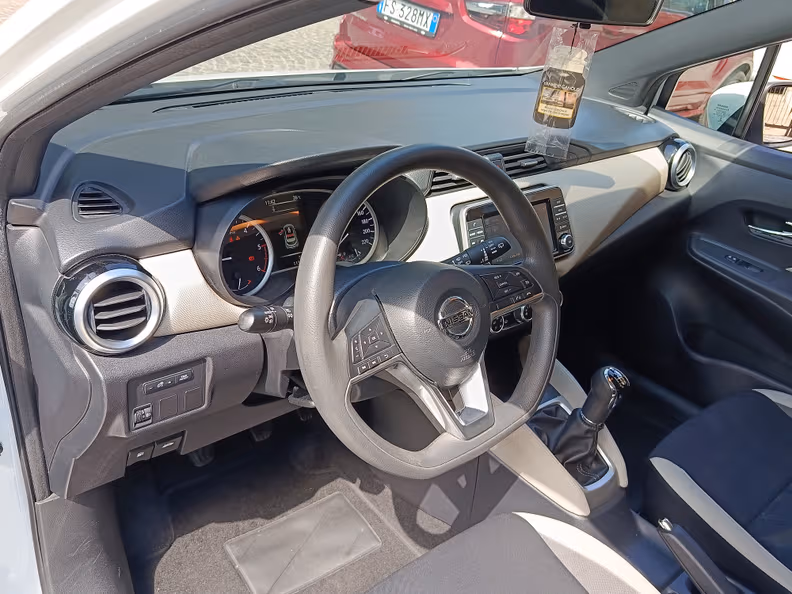 Nissan Micra - 12