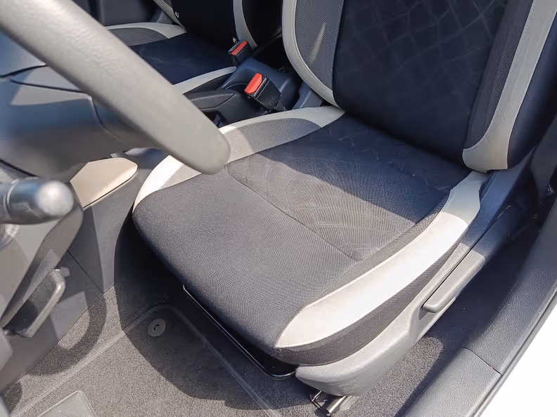 Nissan Micra - 13