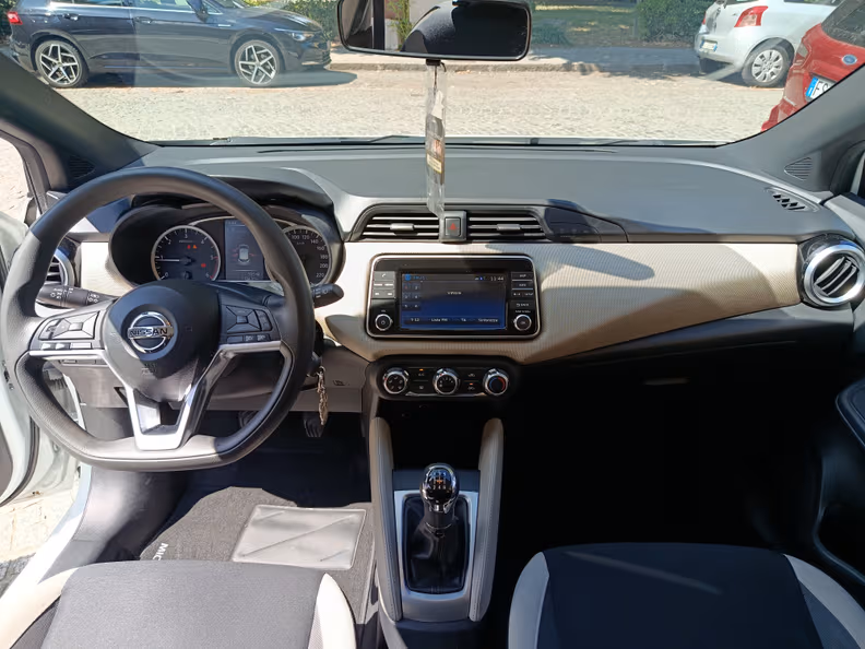 Nissan Micra - 27