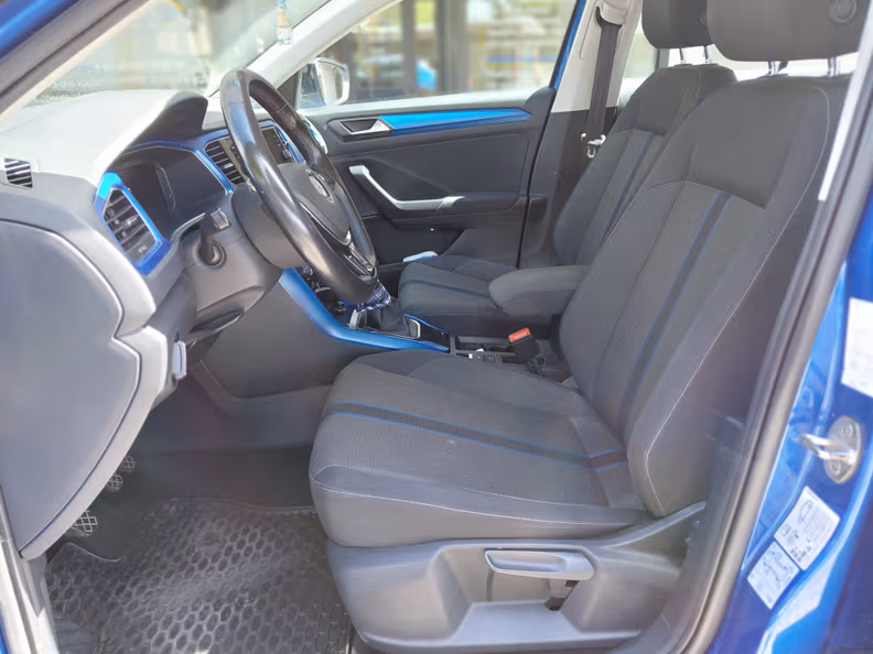 Volkswagen T-ROC - 10