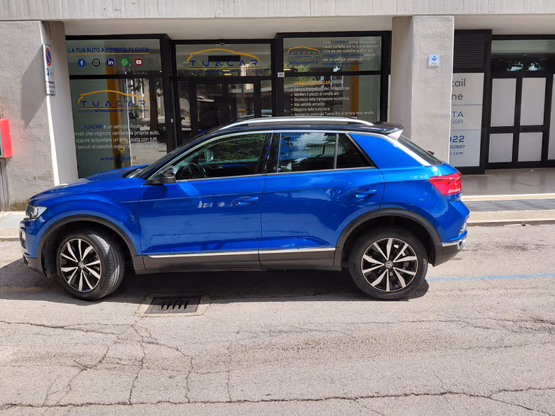 Volkswagen T-ROC - 26