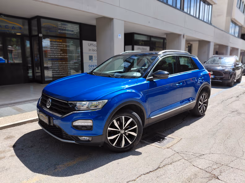 Volkswagen T-ROC - 1