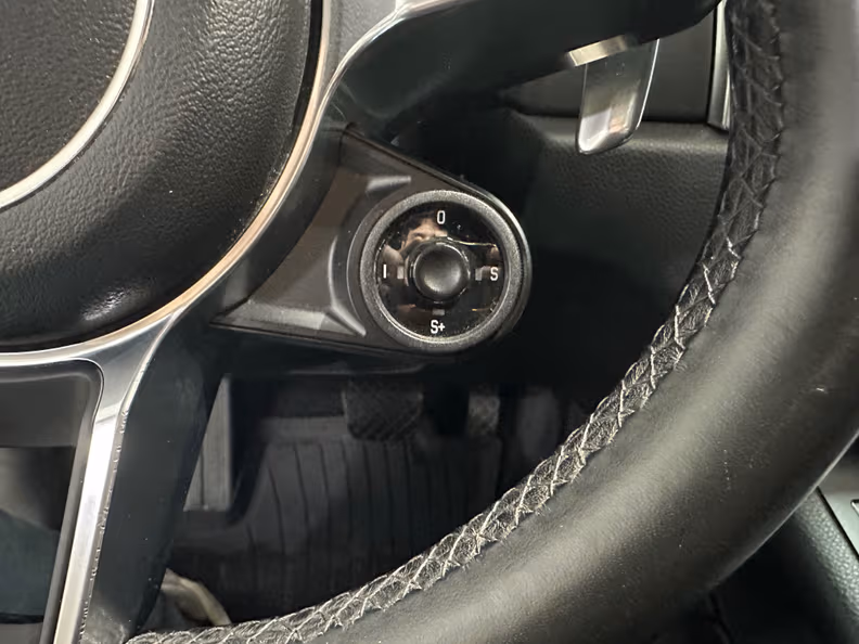 Porsche Macan - 16