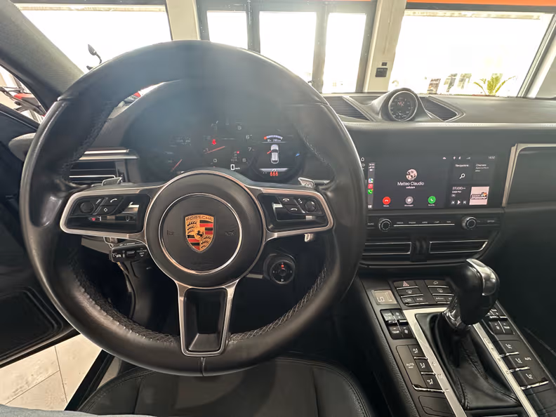 Porsche Macan - 9