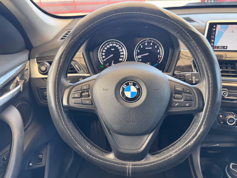 BMW X1 - 25