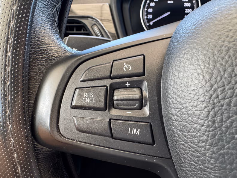 BMW X1 - 26