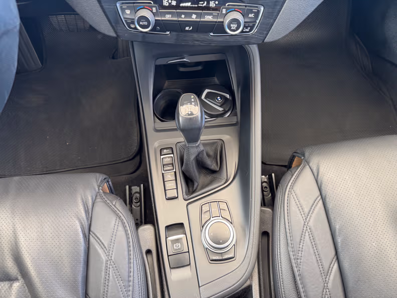 BMW X1 - 15