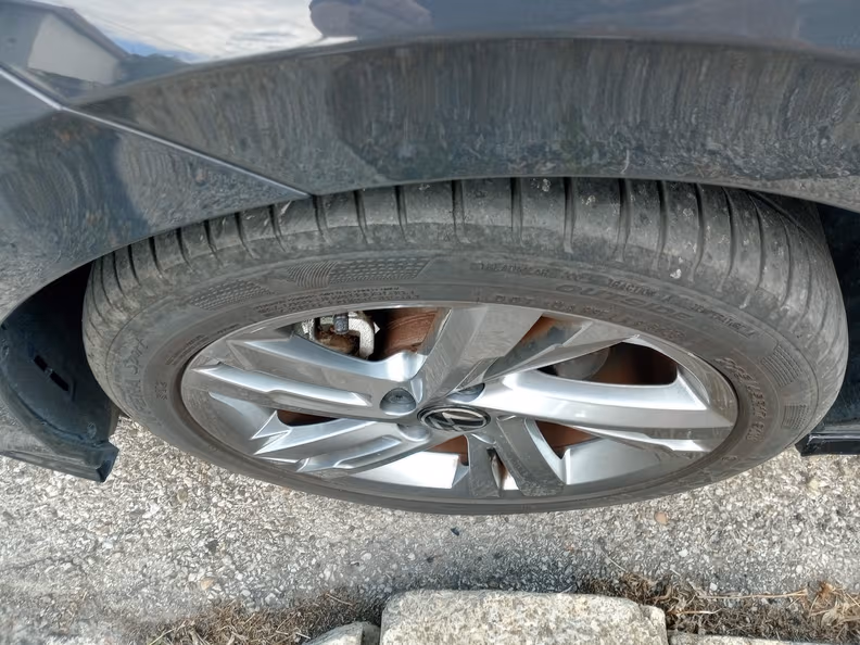 Volkswagen Golf - 9