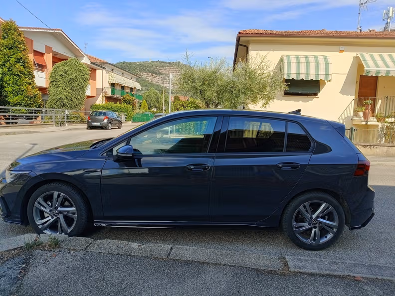 Volkswagen Golf - 16