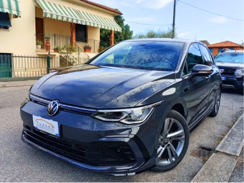 Volkswagen Golf - 43