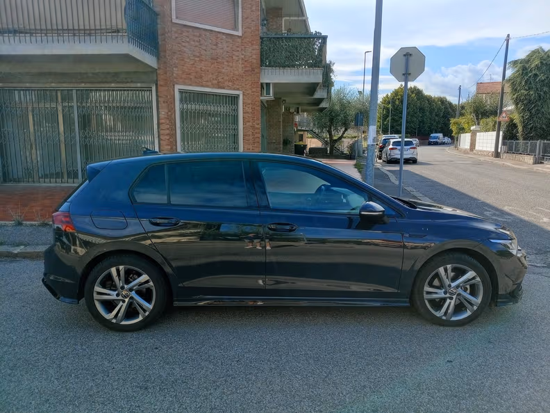 Volkswagen Golf - 4