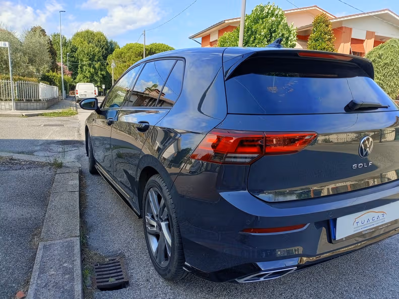 Volkswagen Golf - 7