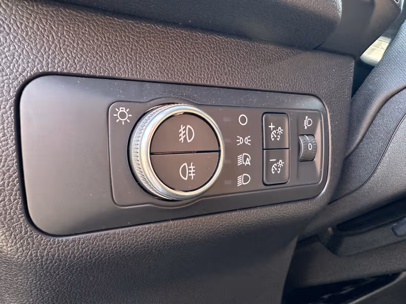 Ford Kuga - 17