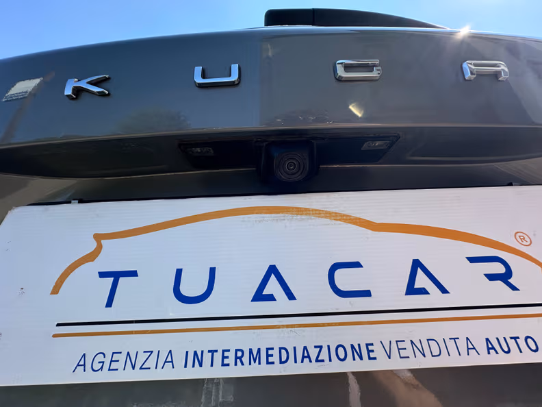 Ford Kuga - 11