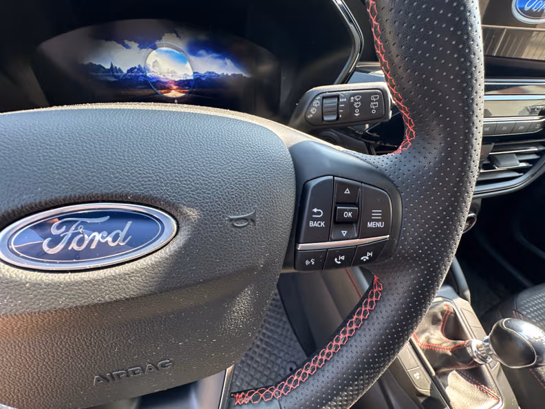 Ford Kuga - 15