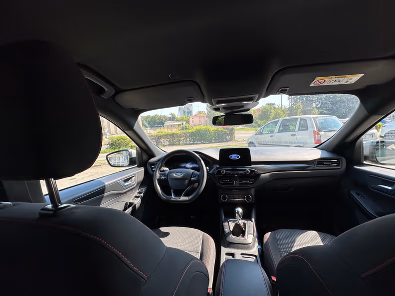 Ford Kuga - 22