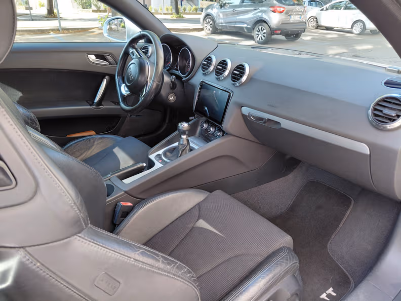 Audi TT - 9
